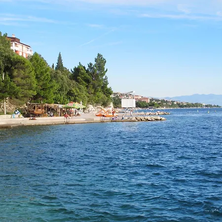 Sobe Frano I Lovro 2 - Hr-10373-02 By Interhome Crikvenica